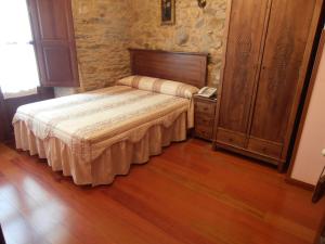 Postel nebo postele na pokoji v ubytování Hostal Virgen de la Encina