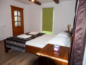 Imagen de la galería de Wild-Traditional Bucovina, en Câmpulung Moldovenesc 19 fotos más