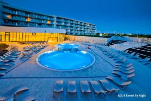 Bazén v ubytovaní Aqua Resort Apartments-Aqua Park no limit, parking alebo v jeho blízkosti