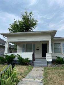 Здание варианта проживания в семье