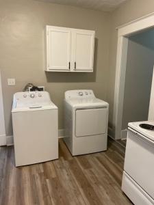 Фотография из галереи Adorable Bungalow в Индианаполисе