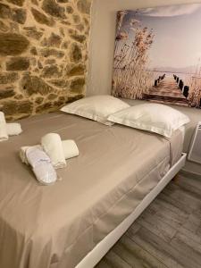 En eller flere senge i et værelse på Studio Suquet Saint Antoine