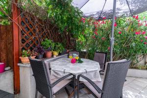 Vonkajšia záhrada v ubytovaní Apartments with WiFi Rijeka - 7825