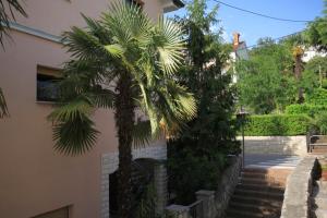 Fotografia z galérie ubytovania Apartments by the sea Icici, Opatija - 7745 v destinácii Ičići