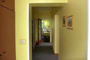 Zdjęcie z galerii obiektu Apartments with a parking space Opatija - 7831 w mieście Opatija