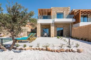 Villa con piscina en el desierto en Alma Natura Villas Falasarna- Avgerinos Villa en Falasarna