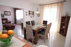 Fotografie z fotogalerie ubytování Apartments with a parking space Icici, Opatija - 7793 v destinaci Ičići