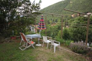 Ein allgemeiner Bergblick oder ein Berglick von der Ferienwohnung aus