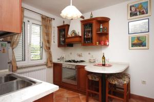 Fotografie z fotogalerie ubytování Apartments with a parking space Icici, Opatija - 7822 v destinaci Ičići