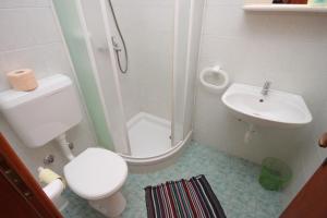 Fotografie z fotogalerie ubytování Rooms with a parking space Veli Brgud, Opatija - 7840 v destinaci Jurdani