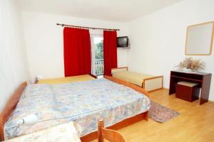 Fotografie z fotogalerie ubytování Apartments with a parking space Lumbarda, Korcula - 9298 v destinaci Lumbarda