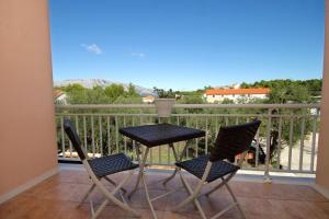 Zdjęcie z galerii obiektu Apartments by the sea Lumbarda, Korcula - 9302 w mieście Lumbarda