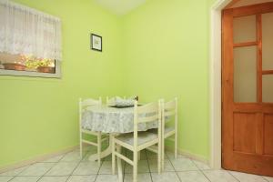 Fotografie z fotogalerie ubytování Apartments by the sea Brna, Korcula - 9293 v destinaci Smokvica