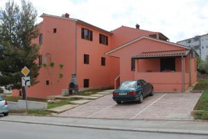 Budynek, w którym mieści się apartament