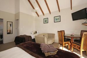 Postel nebo postele na pokoji v ubytování Big Five Motel