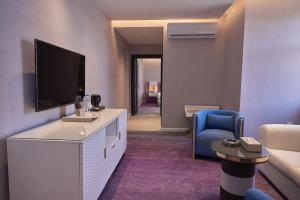 TV a/nebo společenská místnost v ubytování Marvelous Hotel