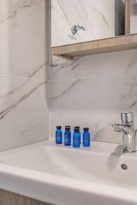Kúpeľňa v ubytovaní Sofia Suite, a seafront hideaway !
