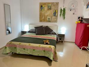 Postel nebo postele na pokoji v ubytování BADAROSA 2 House10min to BARCELONCity&NearTo BEACH