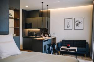 Kuchyňa alebo kuchynka v ubytovaní Executive Apartments Taborska