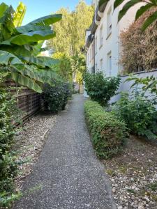 Vonkajšia záhrada v ubytovaní Park Line garden