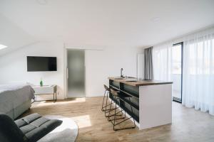 Kuchyňa alebo kuchynka v ubytovaní Executive Apartments Taborska