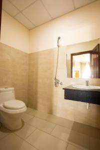 Ванная комната в Atana Hotel