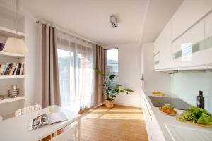 Fotografia z galérie ubytovania Spacious apartment close to Main Station / Galeria Krakowska v Krakove