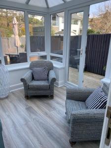 Gallery image of Waters Reach in Abersoch +9 photos