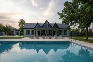 MüqtǝdirLazy Seal Holiday Cottages Nabran的相册照片