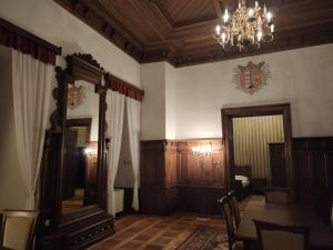 Fotografie z fotogalerie ubytování Zámek Lnáře v destinaci Lnáře