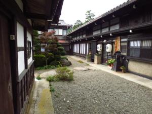 Bangunan di mana terletaknya ryokan