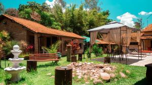 Um jardim em Nosso Recanto Gaúcho Paraíso no interior Guaratinguetá Aparecida