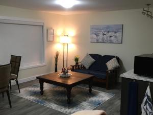 Χώρος καθιστικού στο Lakeview Gardens B&B