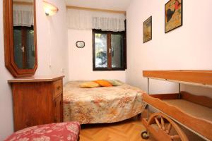 Fotografia z galérie ubytovania Apartments by the sea Arbanija, Ciovo - 9423 v Trogiri