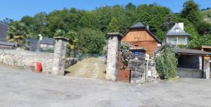 Budova, v ktorej sa horská chata nachádza