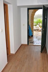 Fotografie z fotogalerie ubytování Apartments by the sea Stara Novalja, Pag - 9396 v Novalji