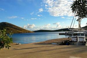 Fotografia z galérie ubytovania Secluded fisherman's cottage Cove Vela Proversa, Kornati - 9471 v destinácii Vala