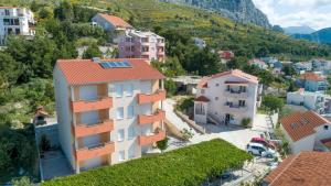 Výhľad na hory alebo výhľad na hory priamo z apartmánu