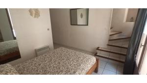Posteľ alebo postele v izbe v ubytovaní Maison terrasse barbecue à 1 tram de Montpellier et 20 min des plages