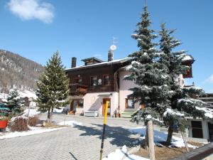 Zdjęcie z galerii obiektu Beautiful house near ski slope w Livigno +11 zdjęć