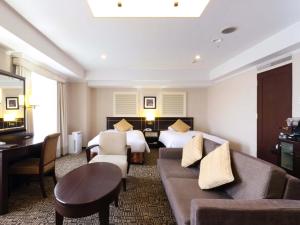 Posezení v ubytování Nishitetsu Grand Hotel