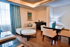 Posezení v ubytování Signature Hotel Al Barsha