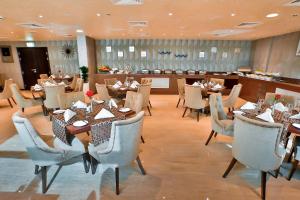 Restaurace v ubytování Signature Hotel Al Barsha