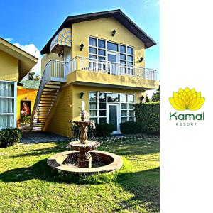 Kamal Resorts - The Luxury Of Being Yourself في لوديانا: منزل كبير وامامه نافورة