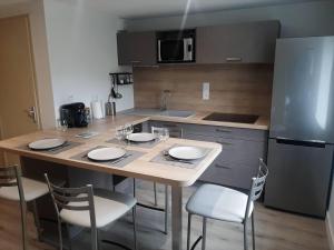 Zdjęcie z galerii obiektu Bel Appartement T2 40 M2 w mieście Vaugneray