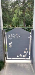 Fotografie z fotogalerie ubytování Apartmani Park Vrdnik v destinaci Vrdnik