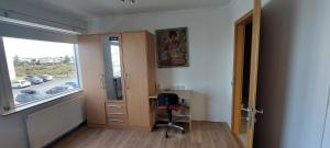 Foto sihtkohas Hafnarfjördur asuva majutusasutuse Comfortable Bedrooms - King size beds galeriist