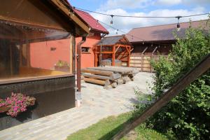 Zahrada ubytování Viesu māja Ramatas