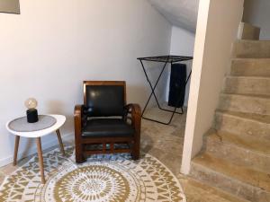 Zdjęcie z galerii obiektu Appartement T3 dans maison neuve 7 couchages w mieście La Seyne-sur-Mer
