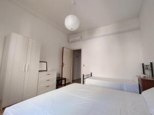 A bed or beds in a room at Brezza marina